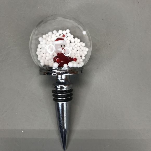 CHRISTMAS SANTA SNOW GLOBE WINE BOTTLE PLUG STOPPER - Picture 4 of 4